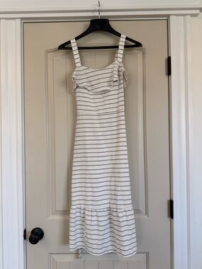 Banana Republic White and Gray Striped Ruffle Midi Dress